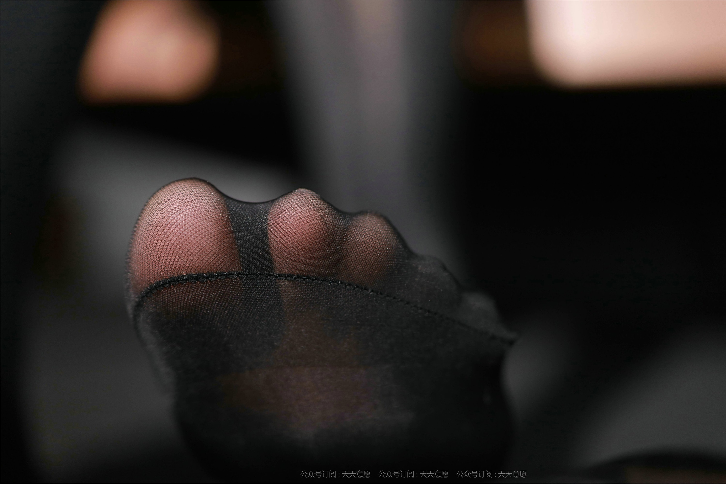 IESS异思趣向  2021.08.27 丝享家902：婉苹《暗夜里的制服》